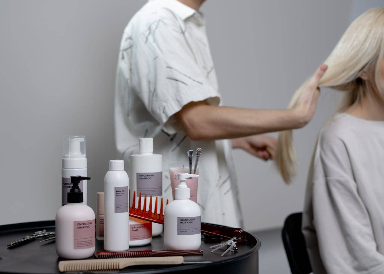 Mor Şampuan: Saç Bakımında Neden Önemli?