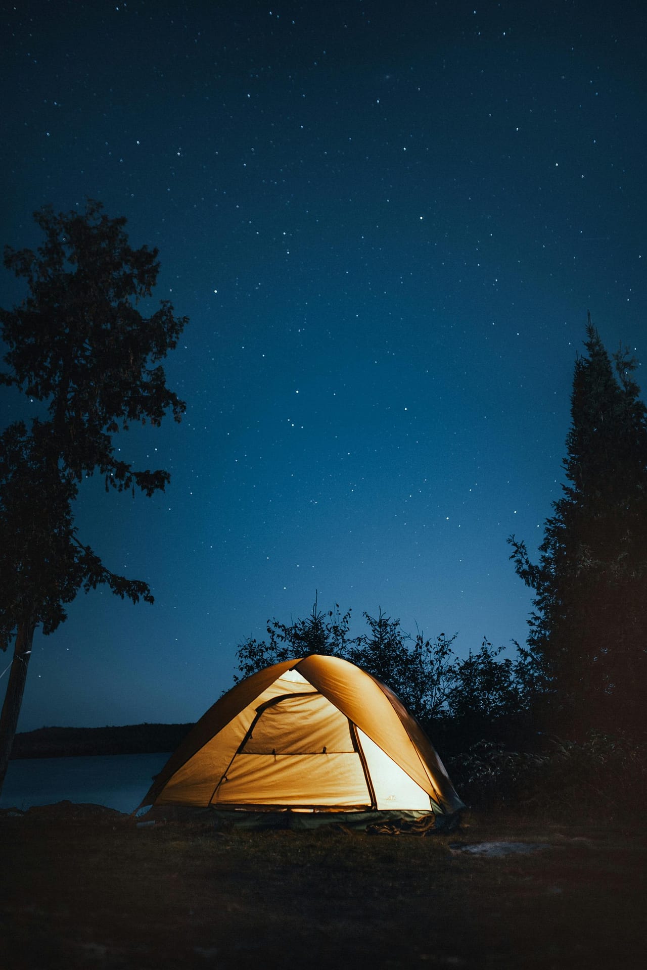 Kampçılık İçin Temel Malzemeler: Kamp Yaparken Yanınızda Bulundurmanız Gerekenler